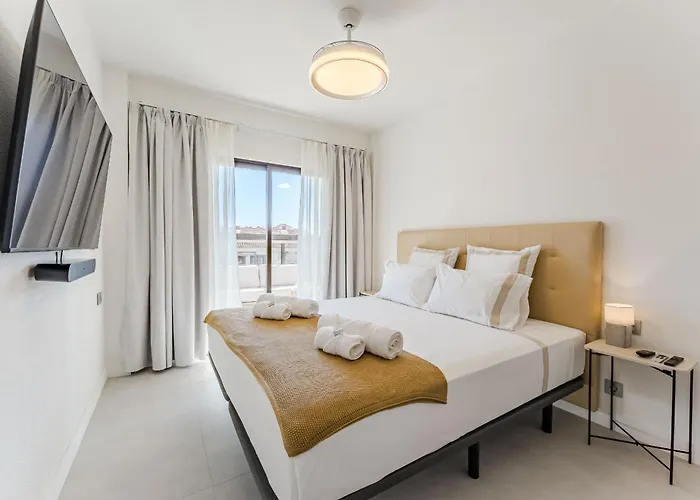 Atlantic View Premium Oceanfront Lejlighed